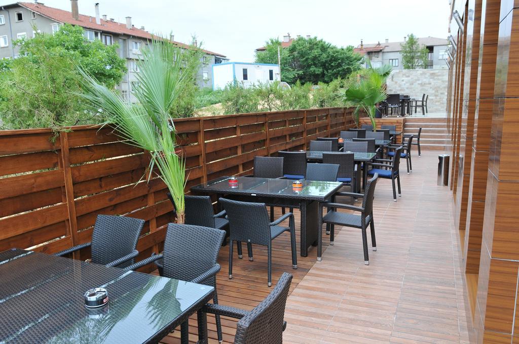 Diva Hotel Blagoevgrad Bagian luar foto