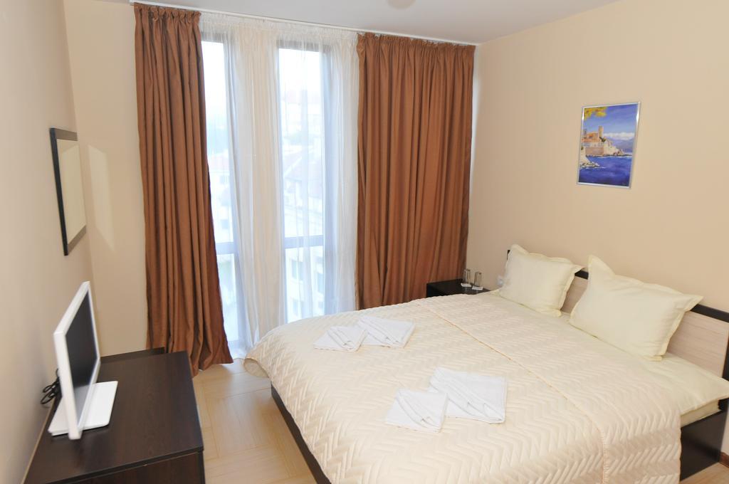 Diva Hotel Blagoevgrad Ruang foto