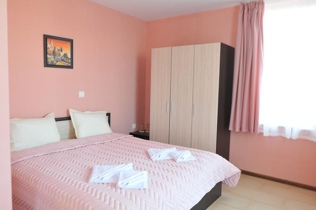 Diva Hotel Blagoevgrad Ruang foto