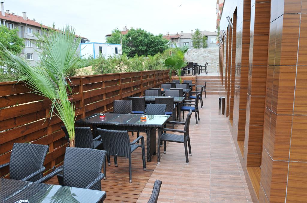 Diva Hotel Blagoevgrad Bagian luar foto